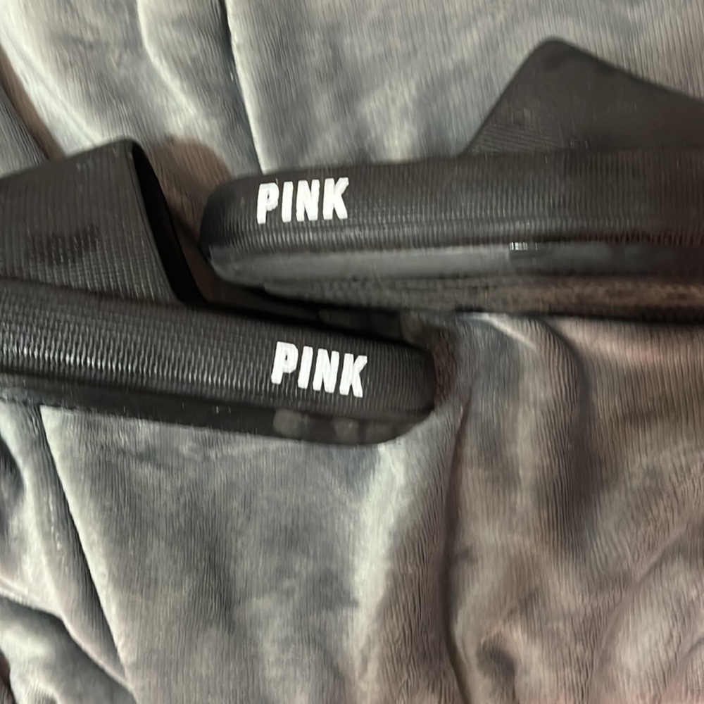 Pink nation - Picture 2 of 2